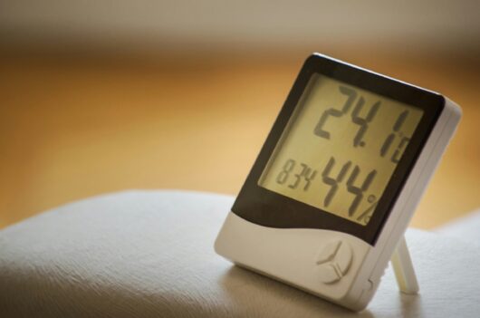 Hygrometer: Monitor Indoor Humidity